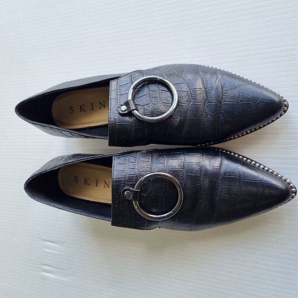 Skin Black Crocodile Print Leather O-Ring Detail Pointed Toe Loafers Size 38 - Picture 3 of 7